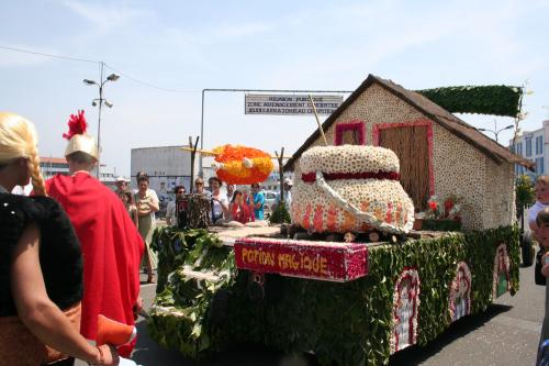 Iconographie - Fête des fleurs - Les Islais' ductibles gaulois