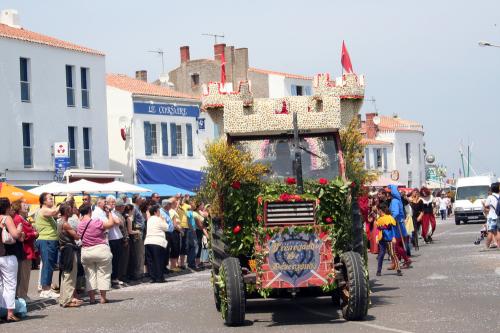 Iconographie - Fête des fleurs - Frénégonde se dévergonde