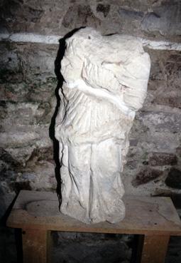 iconographie - Fragment de statue