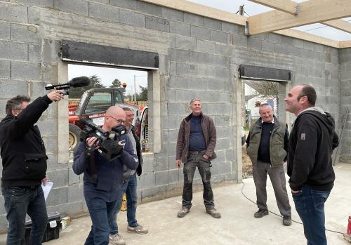 Iconographie - FR 3 pour un reportage sur la langue maraîchine