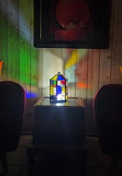 Iconographie - Luminaire de l'Atelier verre’sion colorée