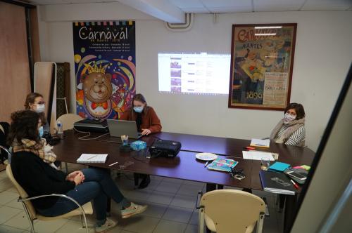 Iconographie - Réunion et formation avec l'association Nemo autour du projet d'archivage du Carnaval de Nantes