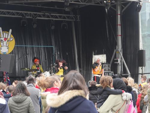 Iconographie - Concert du groupe "La vache qui rock"