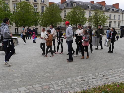 Iconographie - Fanfare au bal des enfants