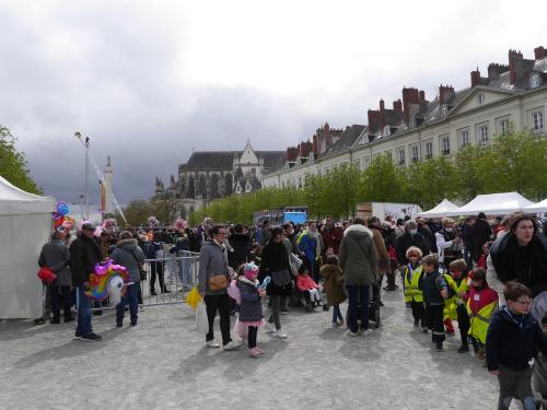 Iconographie - ouverture du bal des enfants 