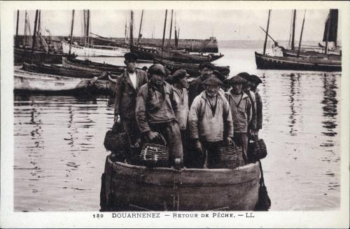 Iconographie - Douarnenez - retour de pêche