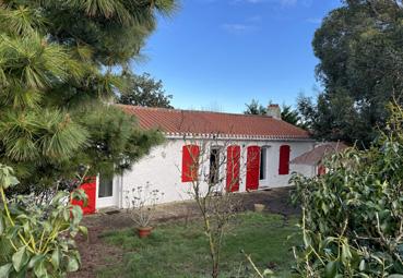 Iconographie - Maison près de l'étier, route de Saint-Urbain