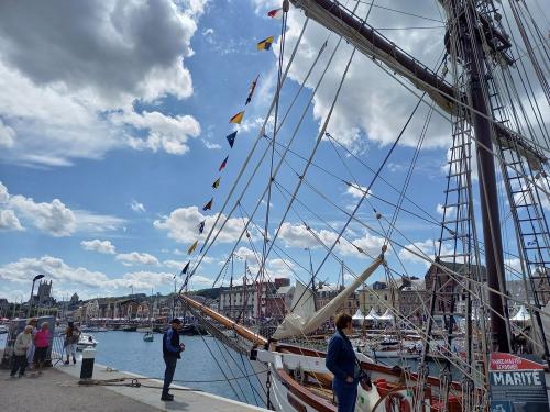 Iconographie - Port de Fécamp à Fécamp Grand’Escale