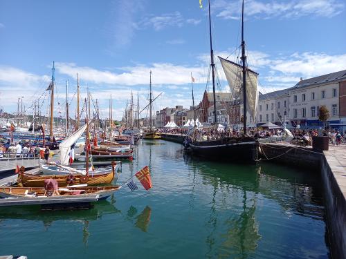 Iconographie - Port de Fécamp à Fécamp Grand’Escale