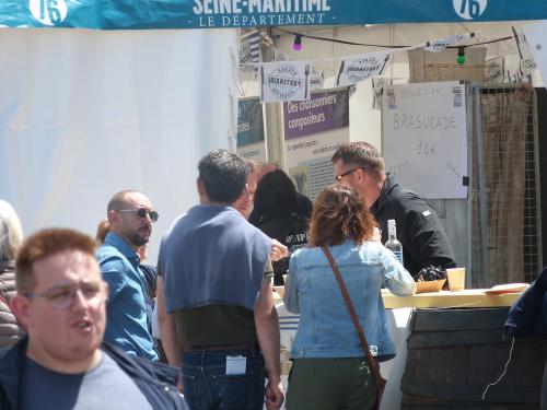 Iconographie - Philippe Boisseleau à un stand lors de Fécamp Grand’Escale