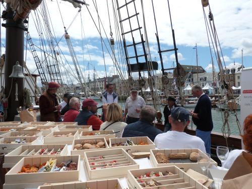 Iconographie - Réception à bord du Marité organisée par l’OPCI