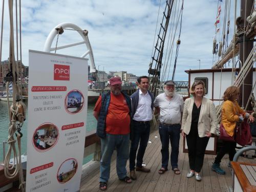 Iconographie - Réception à bord du Marité organisée par l’OPCI durant Fécamp Grand’Escale