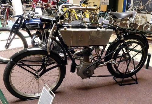 Iconographie - Musée Peugeot - Motocyclette légère, 1905