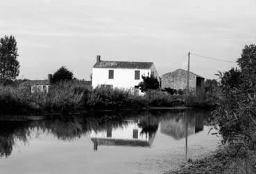 Iconographie - Ferme sur le bord de la Vendée