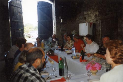 Iconographie - Repas dans la grange de la Charnière