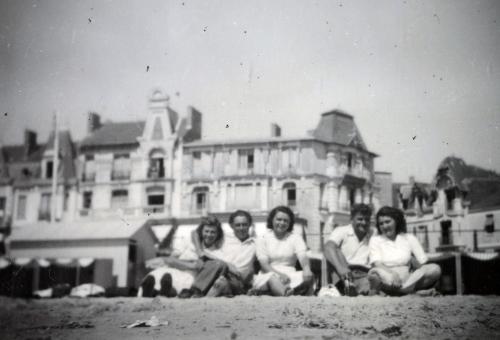 Iconographie - Pierre Erieau et son épouse aux Sables-d'Olonne