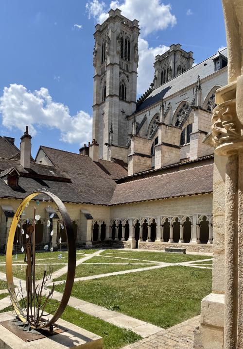 Iconographie - Le cloître de la cathédrale Saint-Vincent