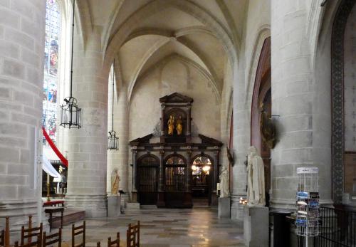 Iconographie - La collégiale Notre-Dame - La Sainte-Chapelle XVIIe siècle