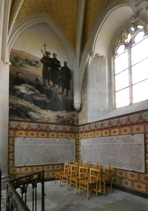 Iconographie - La collégiale Notre-Dame - A ses enfants morts pour la France