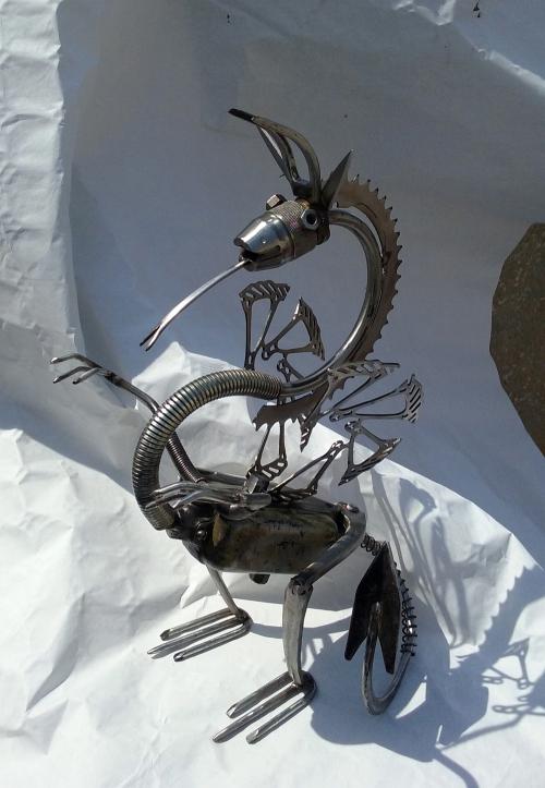 Iconographie - Dragon, objet en fer sculpté