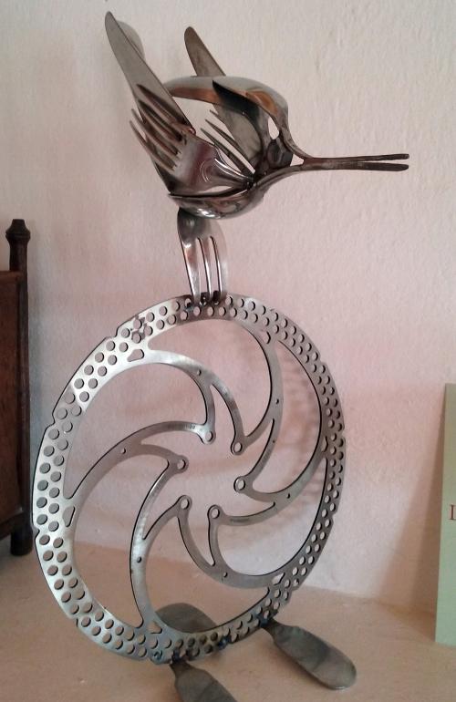 Iconographie - Oiseau Phan, objet en fer sculpté