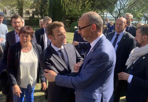 Iconographie - Le député Stéphane Buchou avec Emmanuel Macron
