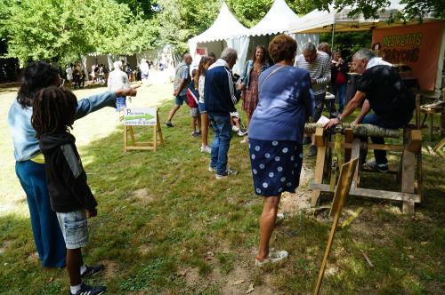 Iconographie - Geste et savoir-faire traditionnels proposés par Patrimoine et savoirs du bocage