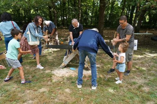 Iconographie - Gestes et savoir-faire traditionnels proposés par Patrimoine et savoirs du bocage