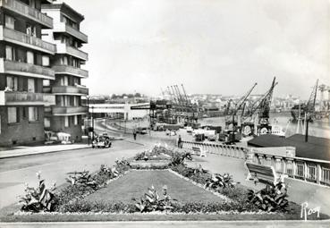 Iconographie - Le port et le jardin de l'Hermitage