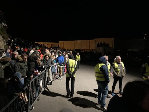 Iconographie - Attente du Den Paolig sur le quai du Grand Port