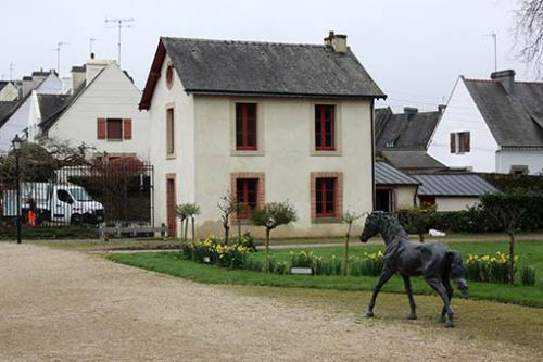 Iconographie - Pavillon d'entrée du haras