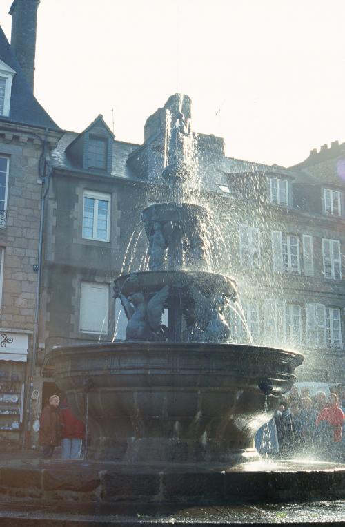 Iconographie - Guinganp fontaine