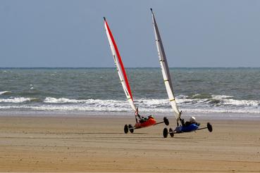 Iconographie - La voile sur du sable