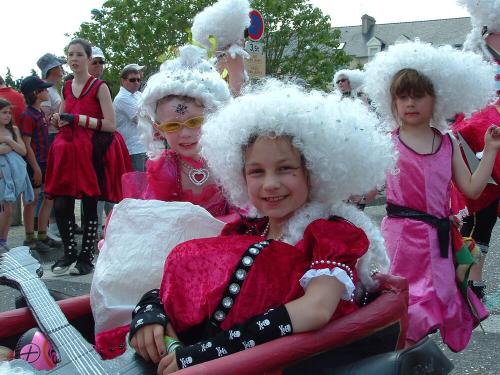 Iconographie - Cie Barock'n'roll char enfant