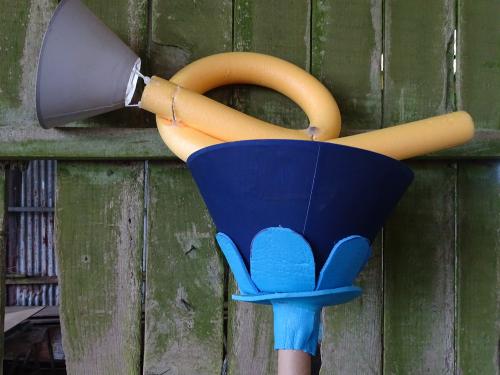 Iconographie - exemple de récupération recyclage d’objets pour char