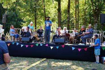 Iconographie - Fête à l'Historial de Vendée