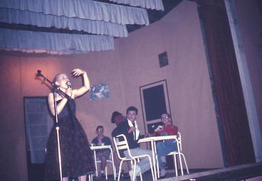 Iconographie - Chanteuse