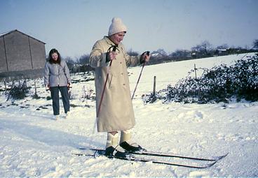 Iconographie - Skieuse