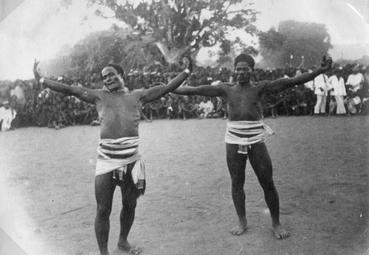 Iconographie - Danse Bara