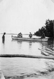 Iconographie - Pirogue