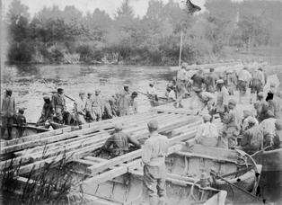 Iconographie - Pont de bateaux