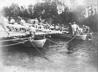 Iconographie - Pont de bateaux