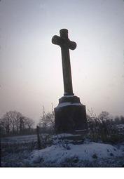 Iconographie - Croix sous la neige