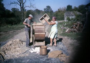 Iconographie - Machine agricole