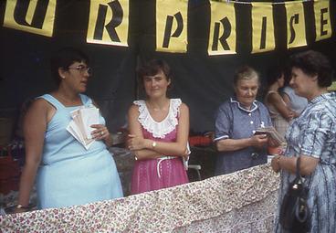 Iconographie - Stand de kermesse