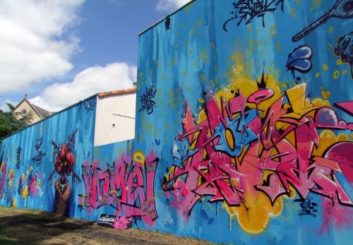 Iconographie - Graffitis - Chute libre Flash Players