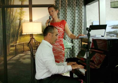 Iconographie - Piano Bar à l'atelier IDEEL