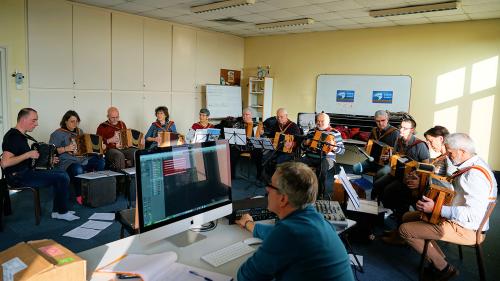 Iconographie - Enregistrement du CD Big Band Trad - Les accordéonistes