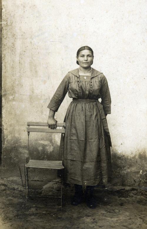 Iconographie - Sarah Barreteau jeune fille