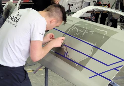 Iconographie - Bastien Vairé au championnat d’Europe des métiers - Peinture automobile